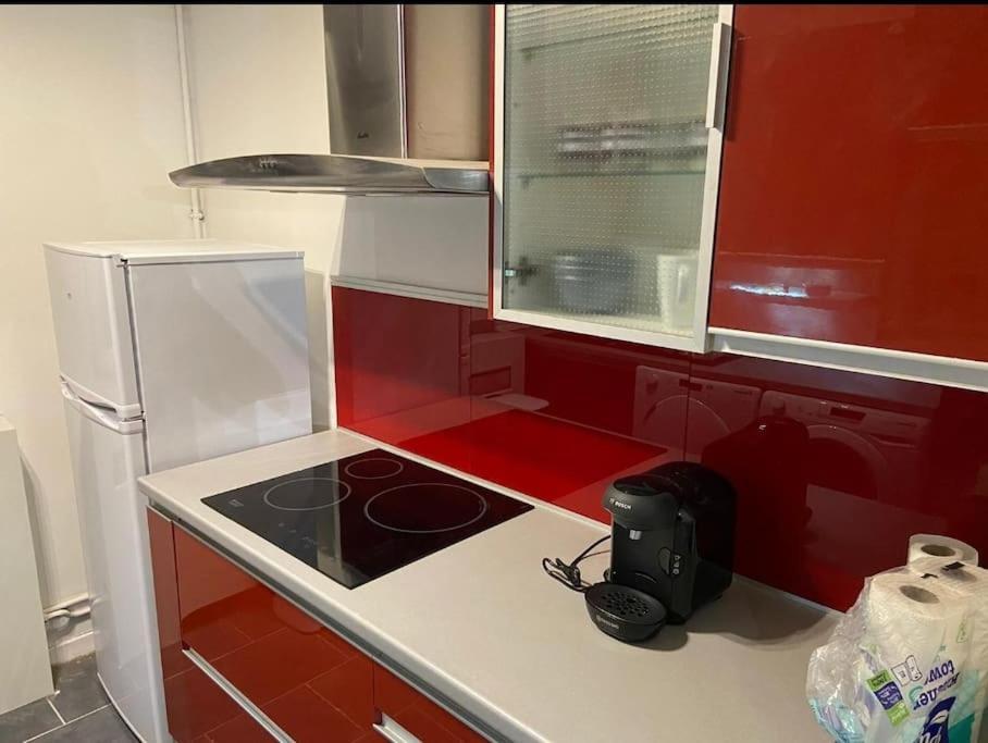 Apartamento T4 *